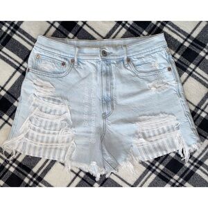 American Eagle Outfitters 90s Boyfriend Shorts